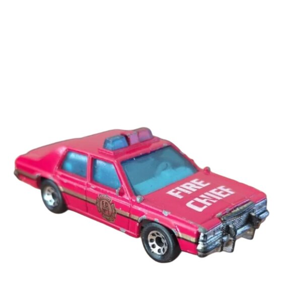 Matchbox Vintage 1987 Fire Chief Diecast Car Ford LTD - Picture 9 of 9